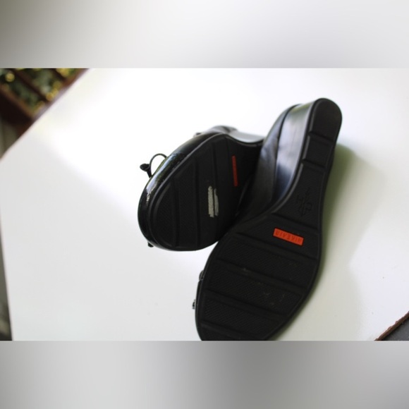 Cole Haan low wedges - Picture 8 of 13